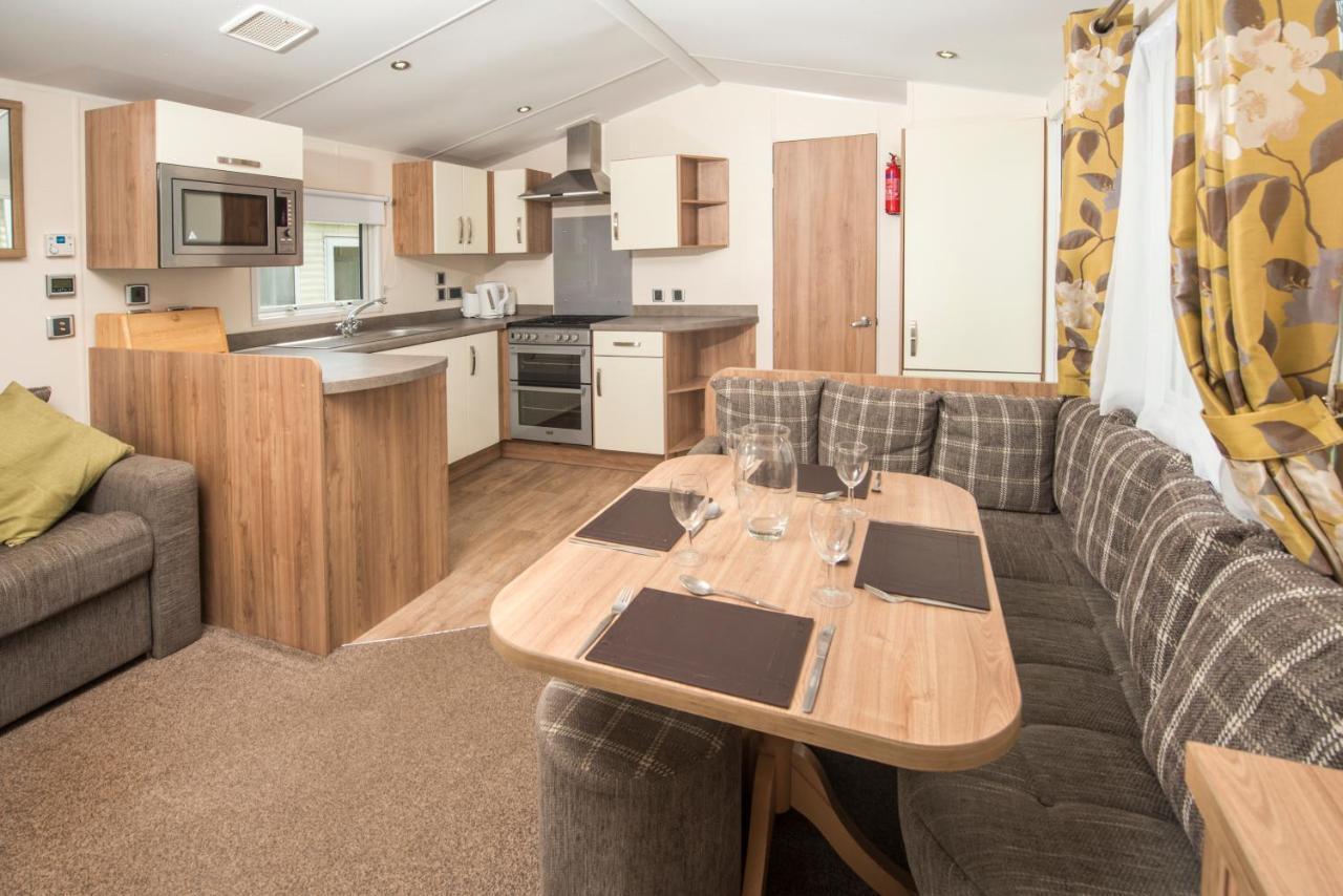 Trelawne Manor Holiday Park Looe Exterior photo
